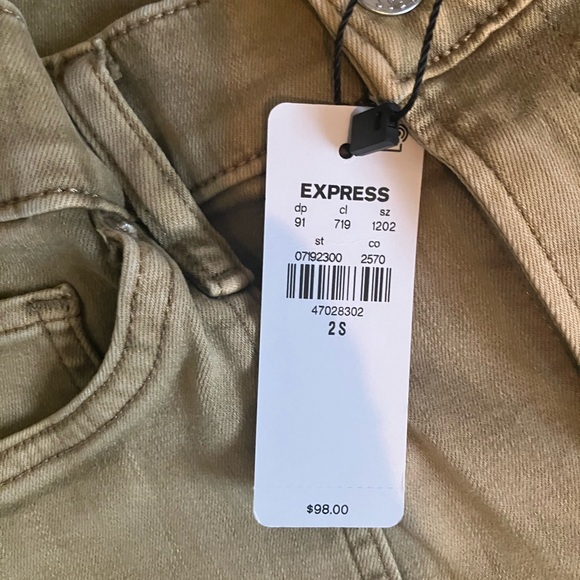 Express size 2S skinny cargo pants. Skinny midrise hyper stretch. petite size - Picture 2 of 4